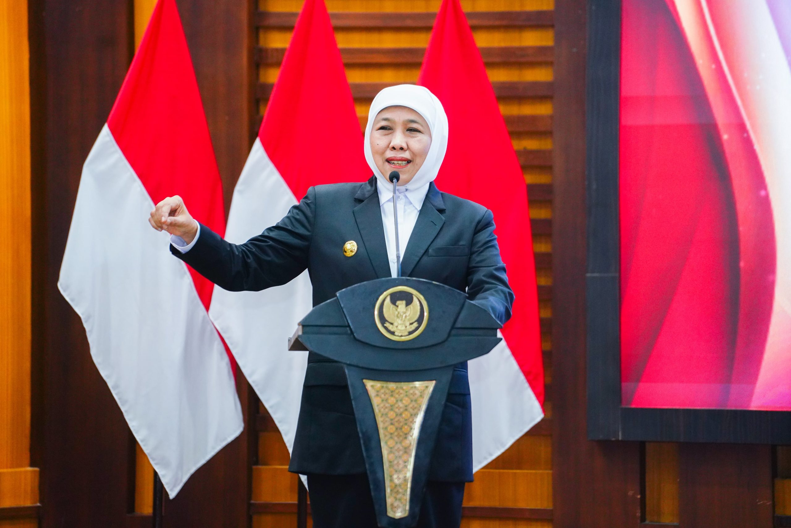Luncurkan SPMB Berbasis AI Jenjang SMAN/SMKN, Gubernur Khofifah Pastikan Proses Berjalan Objektif, Transparan dan Berkeadilan