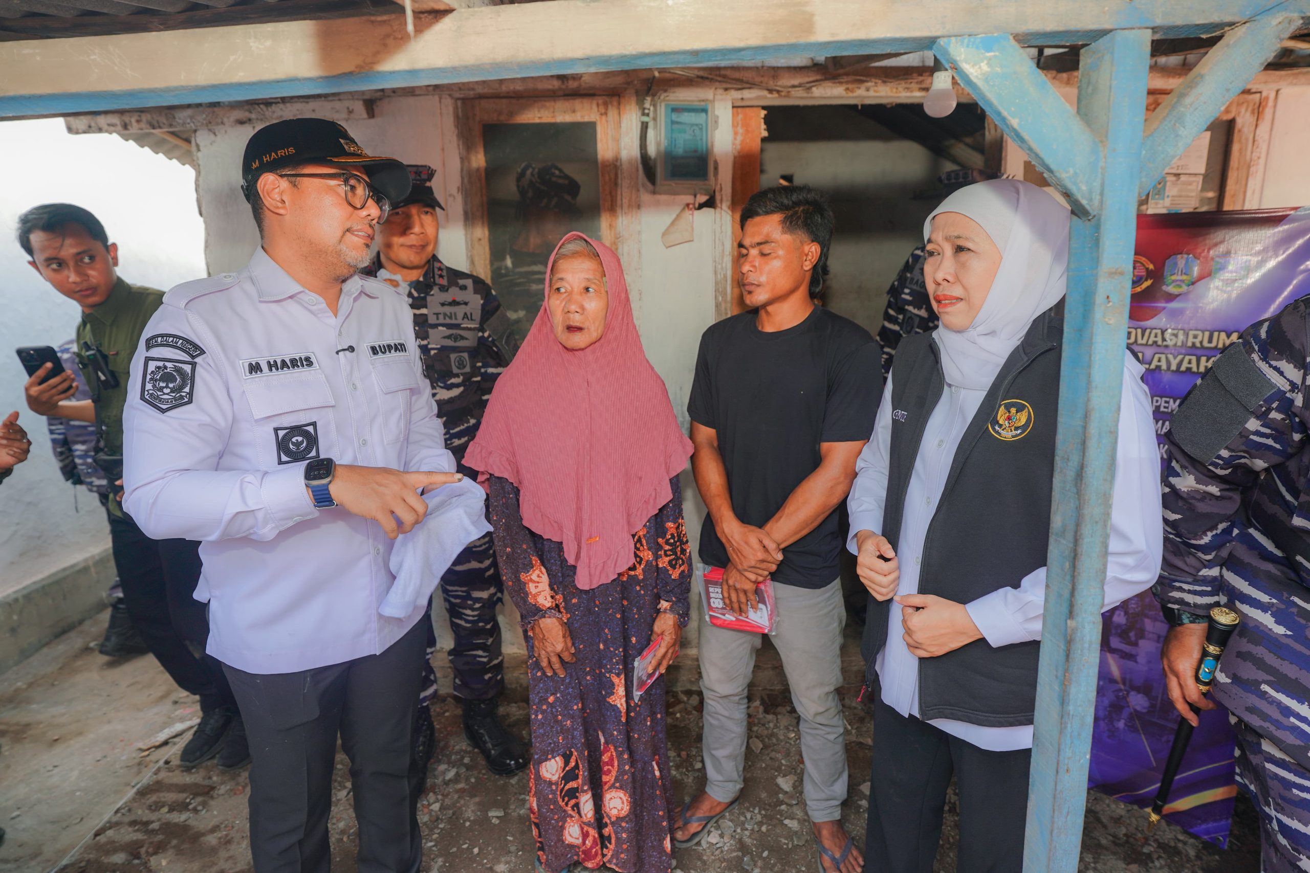 Kolaborasi Dengan Lantamal V Surabaya Dalam Program Rutilahu, Gubernur Khofifah: Capai 8.027 Unit Rumah, Bakti TNI AL Bersama Pemprov Jatim