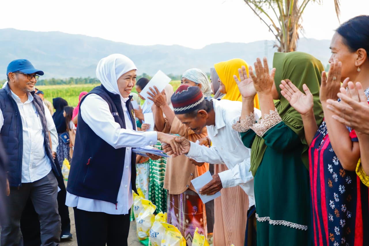Gubernur Khofifah Tekankan Pentingnya Bronjong di Situbondo untuk Jaga Irigasi dan Keselamatan Warga