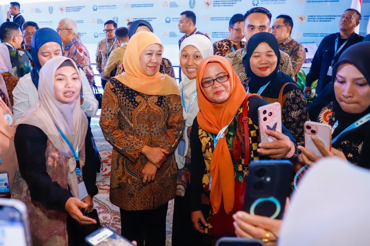 Gubernur Khofifah Dukung Penyaluran KUR dan KPP, Perkuat Akses Permodalan dan Hunian Masyarakat