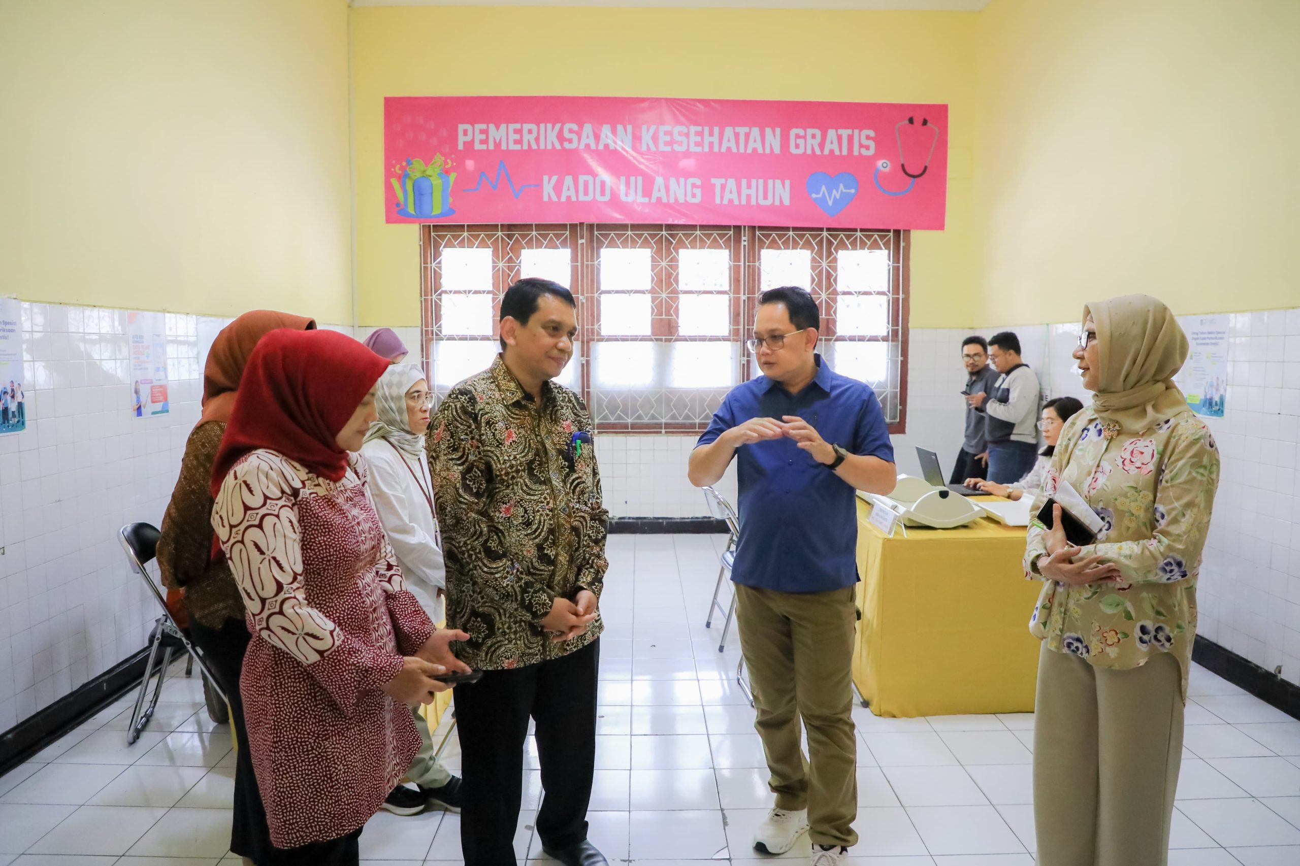 Pj. Gubernur Jatim Ajak Masyarakat Manfaatkan Cek Kesehatan Gratis, Kado Ultah dari Negara