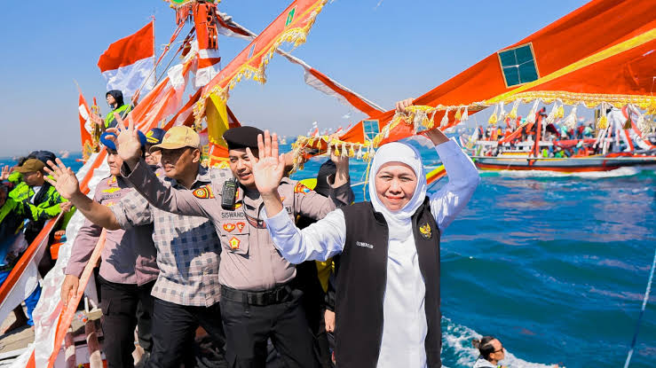 Di Hari Nelayan Nasional 2025, Gubernur Khofifah Apresiasi Kontribusi  Signifikan Nelayan Jawa Timur  Wujudkan Ketahanan Pangan