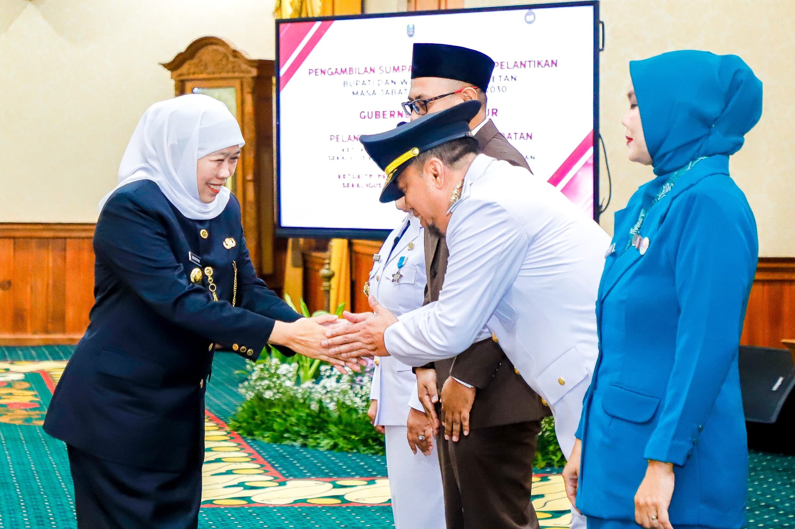 Gubernur Khofifah Lantik Bupati-Wakil Bupati Magetan, Pesankan Kawal Tiga Program Prioritas Sekolah Rakyat, Koperasi  Merah Putih dan MBG