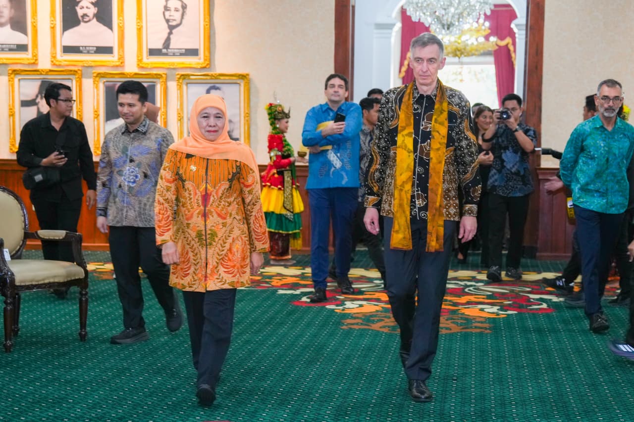 Gubernur Khofifah Terima Dubes Jerman, Pastikan SRRL Ground Breaking 2027, Sinergikan Investasi Iklim, Energi, dan Transportasi Jatim