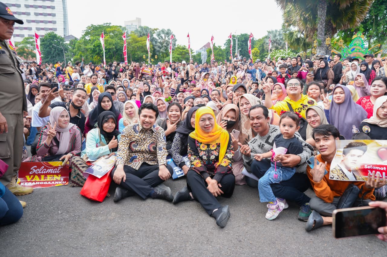 Gubernur Khofifah: Kesantunan dan Doa Orang Tua Kunci Kesuksesan Valen Juara D’Academy 7