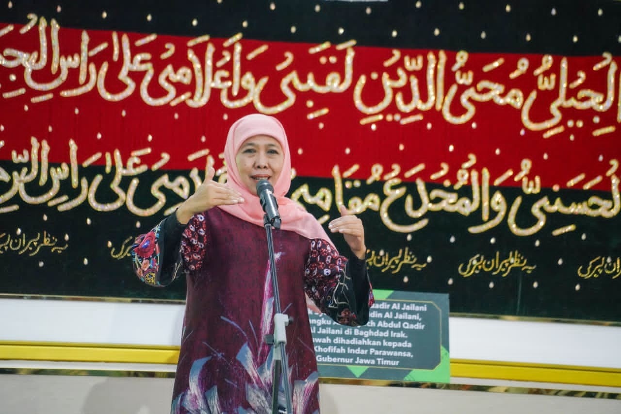 Gubernur Khofifah Sebut Masjid Harus Jadi Pusat Peradaban dan Pendidikan Umat