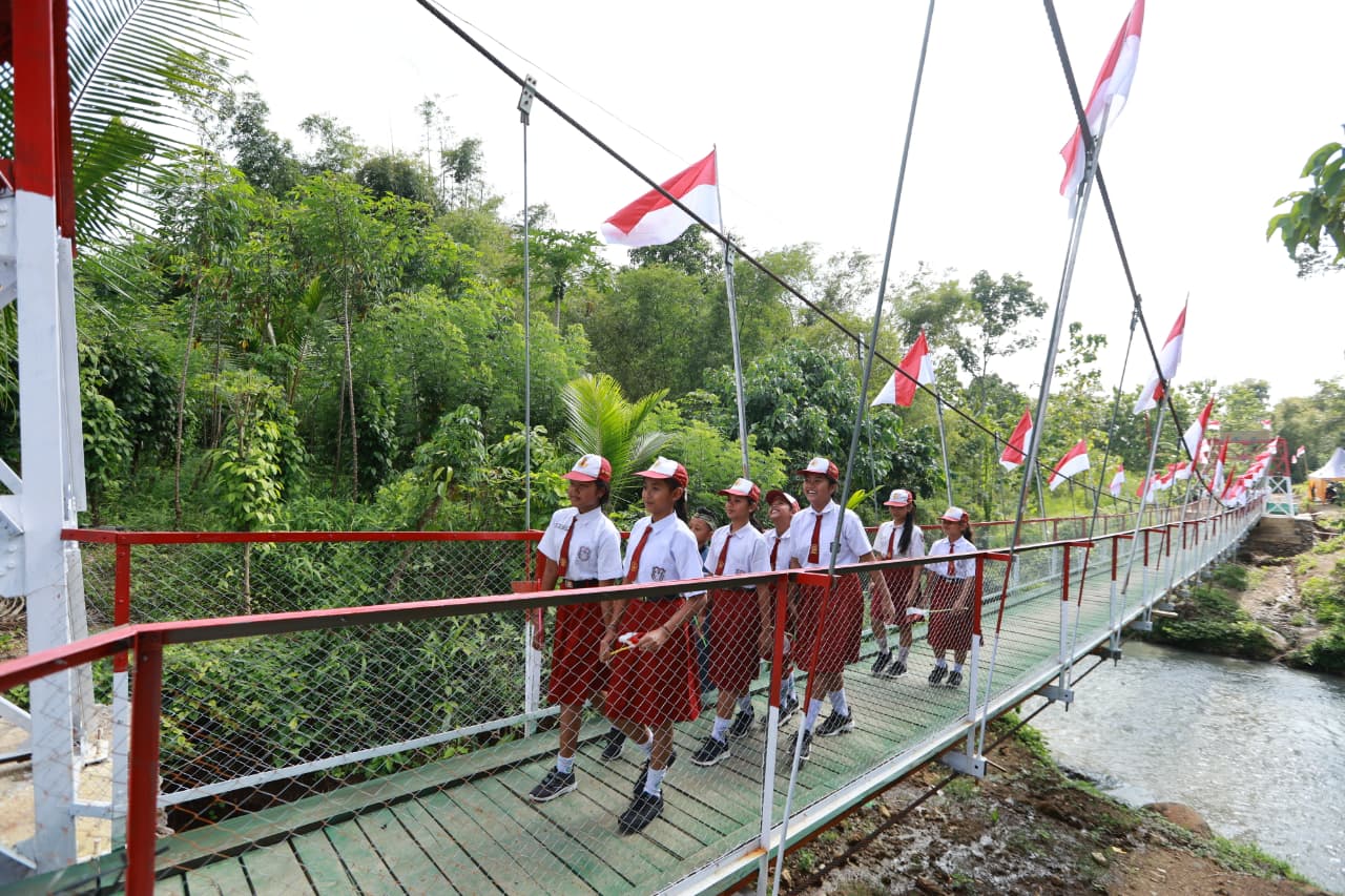 Warga Banyuwangi Kini Nikmati Akses Baru Melalui Jembatan Perintis Garuda