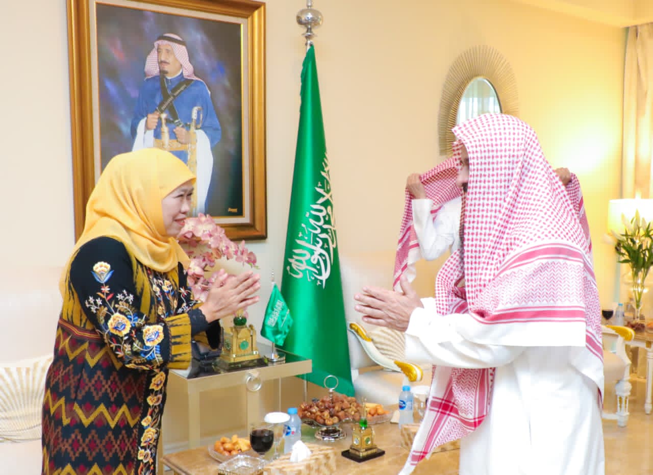 Gubernur Khofifah Hadiri Undangan Dubes Arab Saudi dan Dorong Hubungan Erat Demi Layanan Jamaah