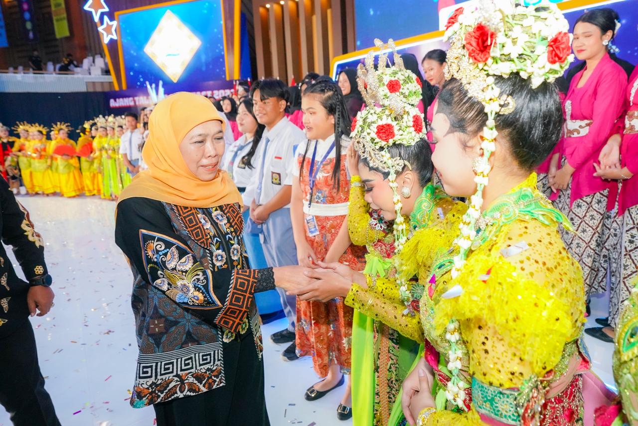 Gubernur Khofifah Tekankan Peran Seni sebagai Ruang Ekspresi, Dialog Budaya, dan Pendorong Ekonomi Kreatif