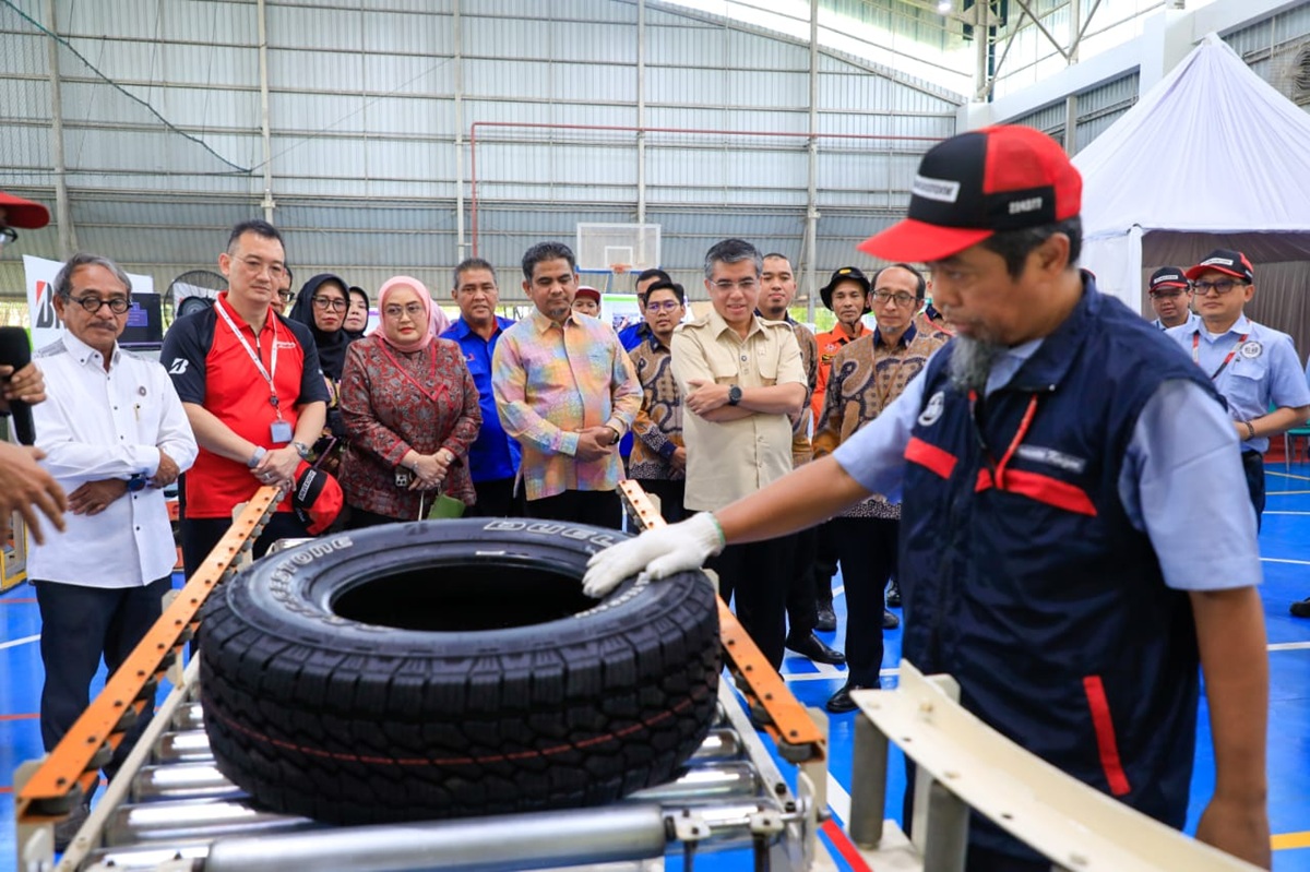 Menaker Tekankan Dialog Konstruktif dalam Dunia Kerja