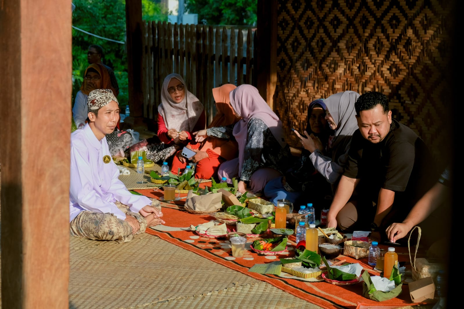 Gresik Kembangkan UMKM Lewat Festival Budaya Giri Biyen