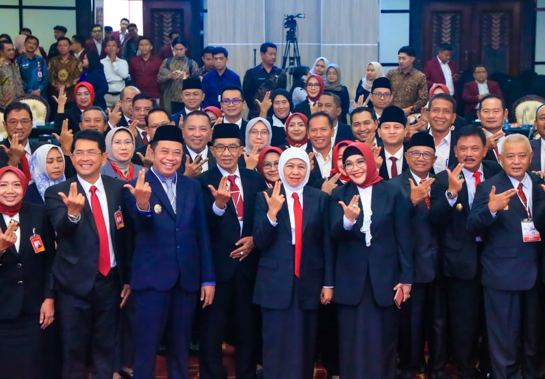 Gubernur Khofifah Dorong Bank Jatim Tetap Agile dan Prudent di Tengah Persaingan Perbankan