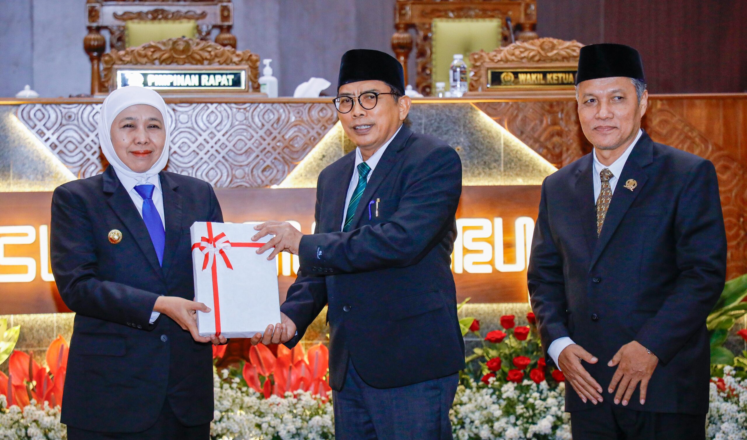 Gubernur Khofifah Sebut Keberhasilan Jawa Timur Tak Lepas dari Kolaborasi DPRD, Pemkab dan Elemen Strategis