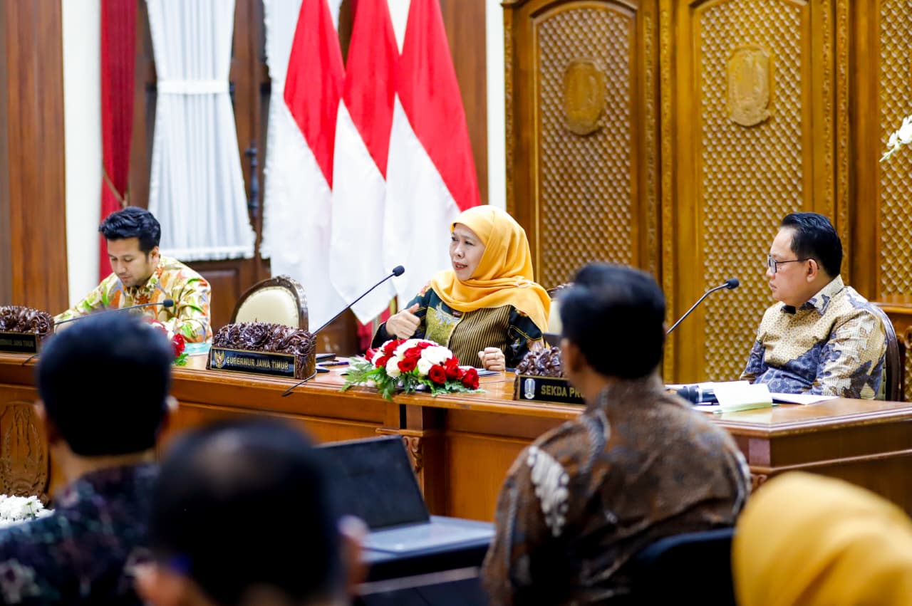 WFH ASN Pemprov Jatim Berlanjut, Gubernur Khofifah Sinkronkan Pelaksanaan dengan Kebijakan Pemerintah Pusat