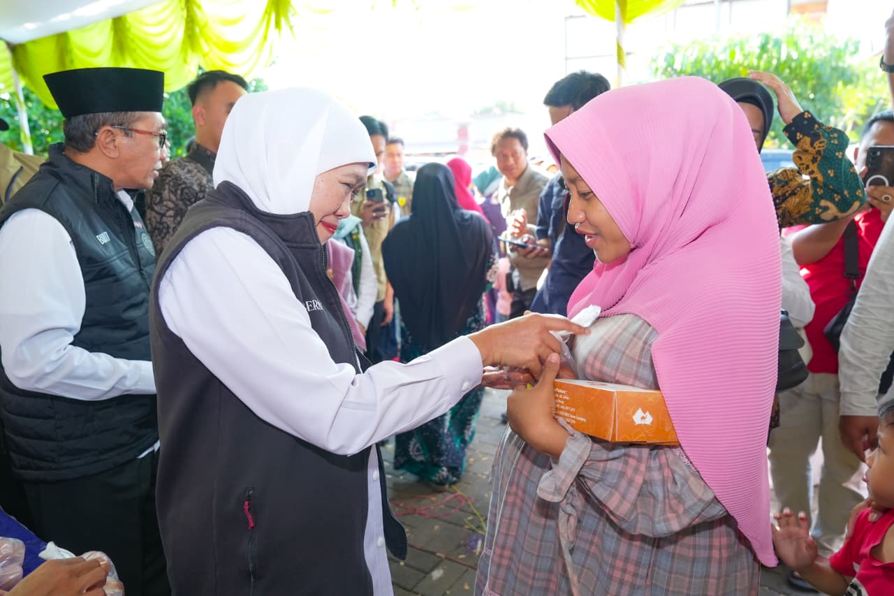 Pasar Murah di Pamekasan Jadi Strategi Kendalikan Inflasi, Gubernur Khofifah Dorong Daya Beli dan UMKM Naik Kelas